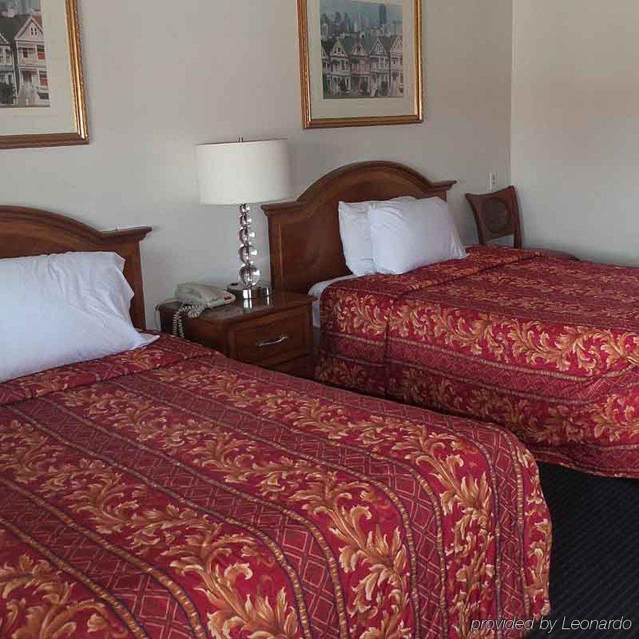 Holiday Motel Oakdale Extérieur photo